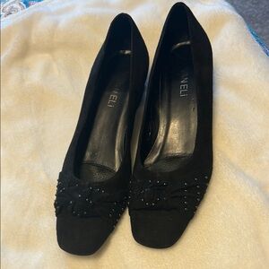 Vero Cuoio Black Heels with Elegant Design and Beaded Embellishment